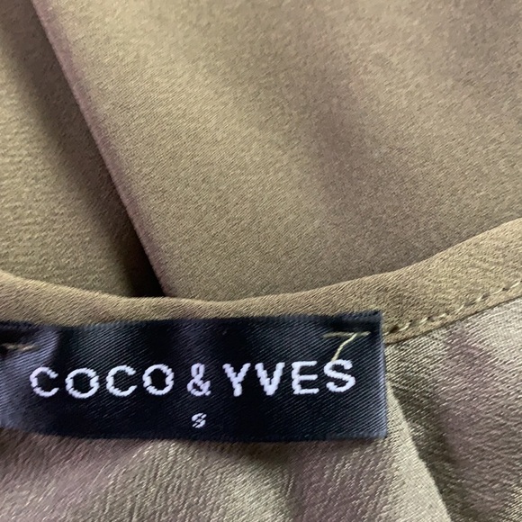 COCO $ Yves Green Deep Dive Chiffon Cut Out Romper Size S - Picture 14 of 16